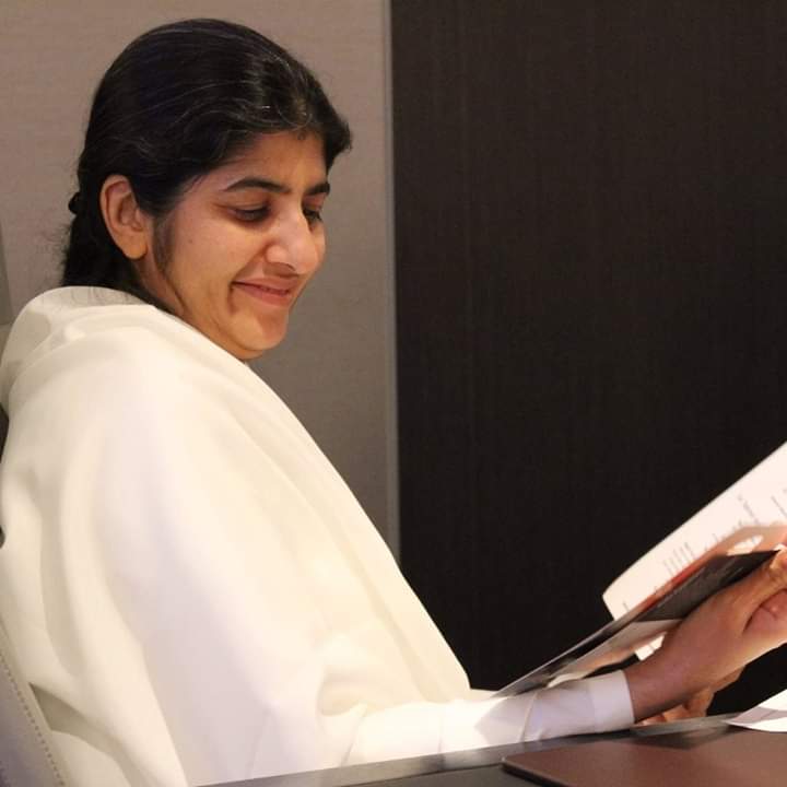 shivani verma image