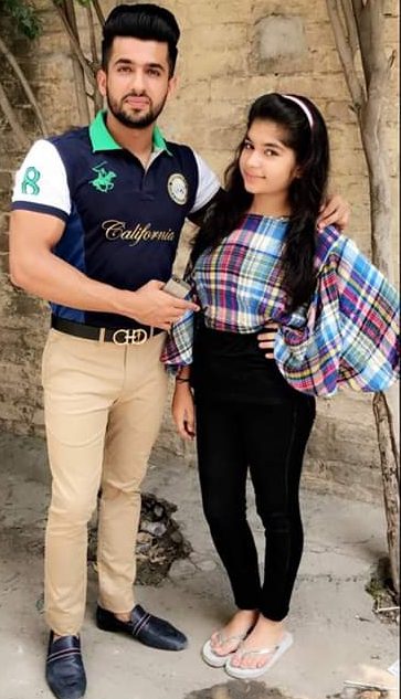 anmol kwatra sister