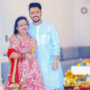 kakkar mother
