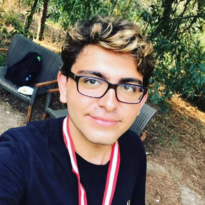 Navid Sole bio
